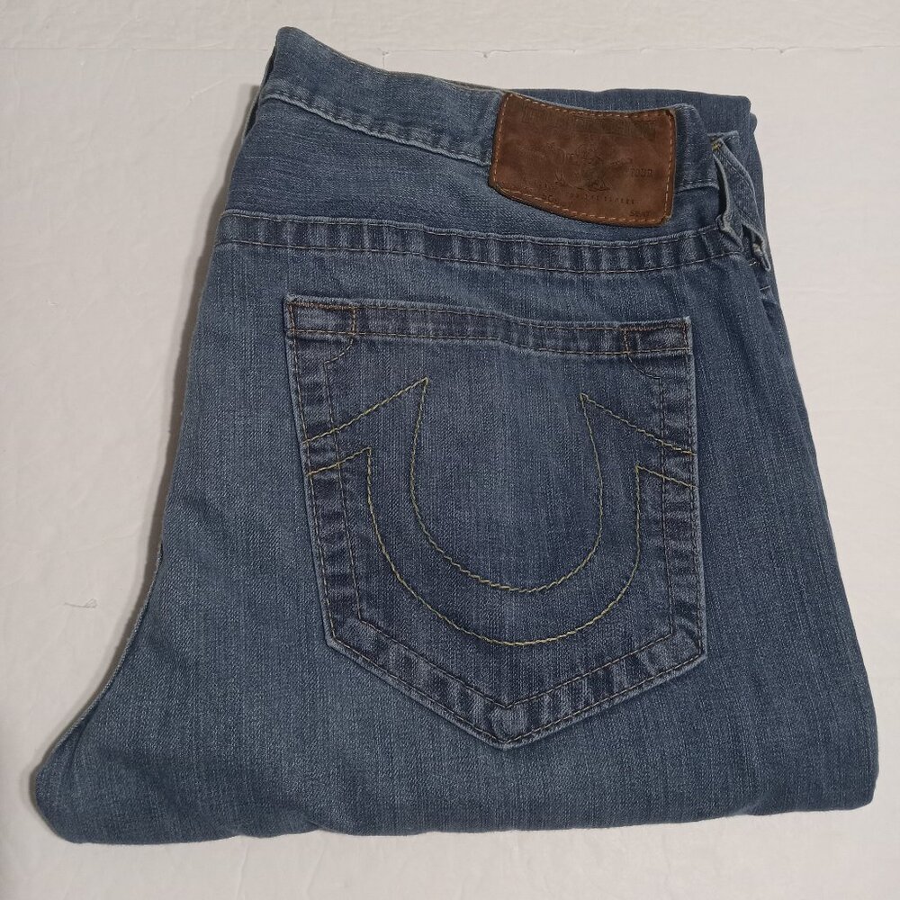 True Religion Men's Bobby Jeans Size 38 Made in USA